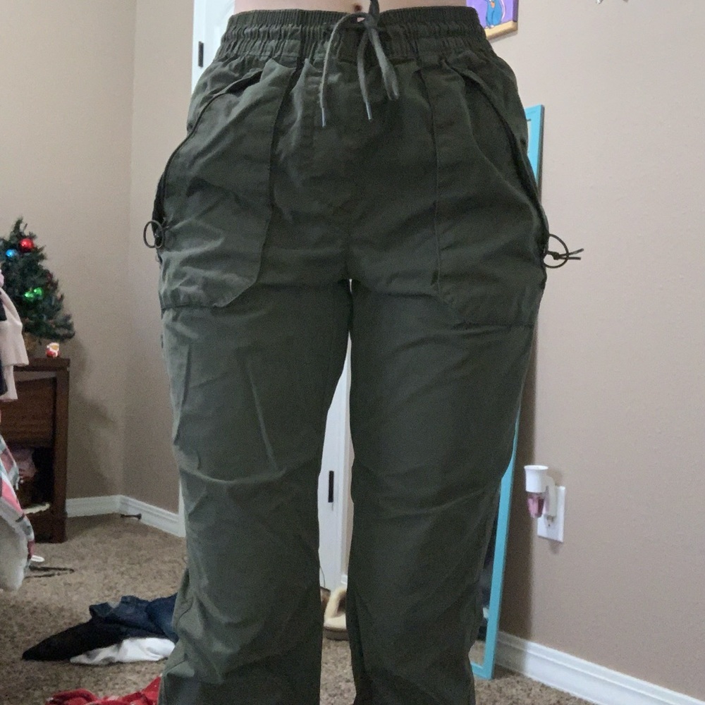 Cargo pants - Picture 3 of 3